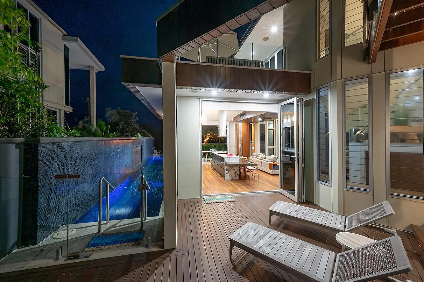 Coastal Retreat With Ocean Views Villa Sunshine Beach