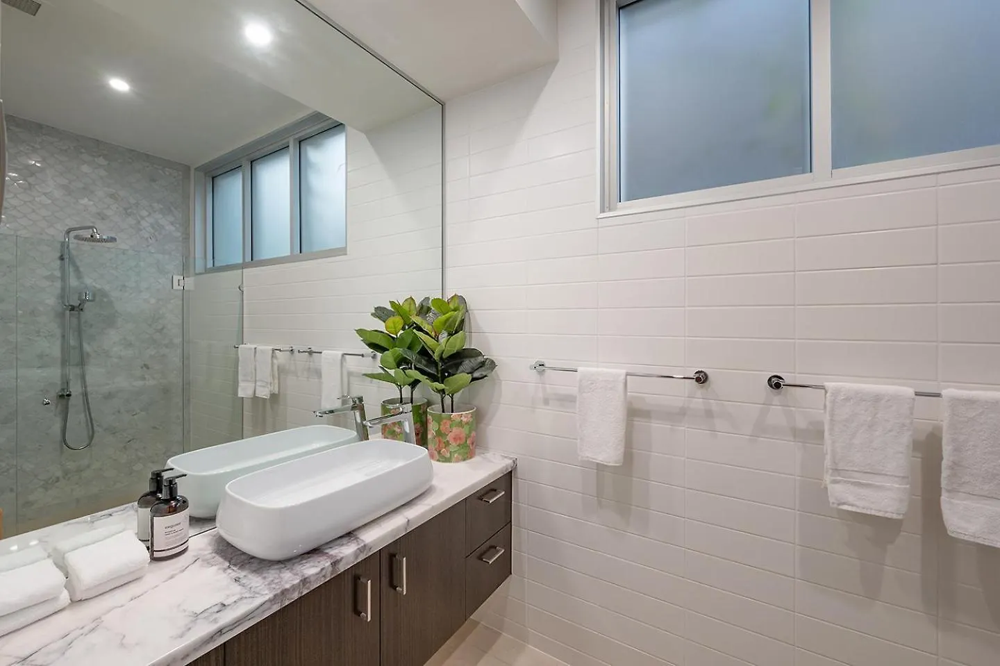 Coastal Retreat With Ocean Views Villa Sunshine Beach Australia