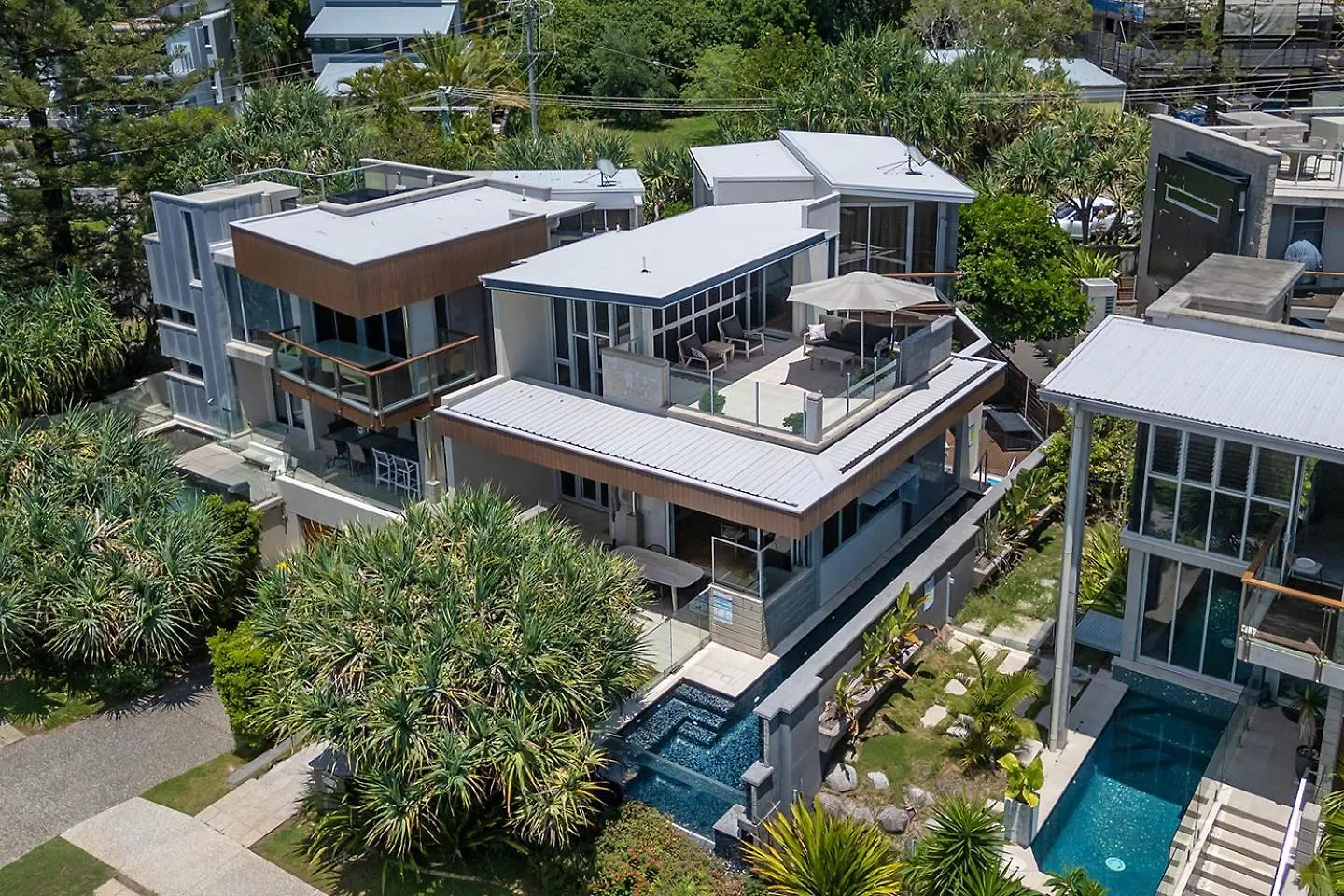 Coastal Retreat With Ocean Views Villa Sunshine Beach